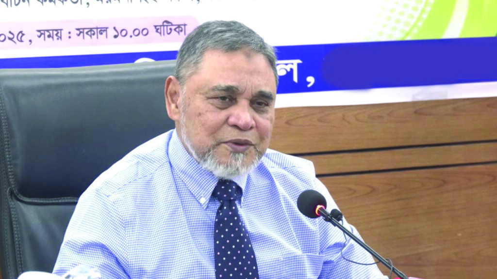 প্রবাসীরা পোস্টাল ব্যালটে ভোট দিতে পারবেন: সিইসি