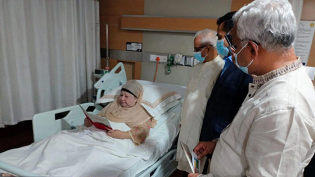 খালেদা জিয়াকে জুলাই সনদ স্বাক্ষর অনুষ্ঠানে আমন্ত্রণ জানাল ঐকমত্য কমিশন