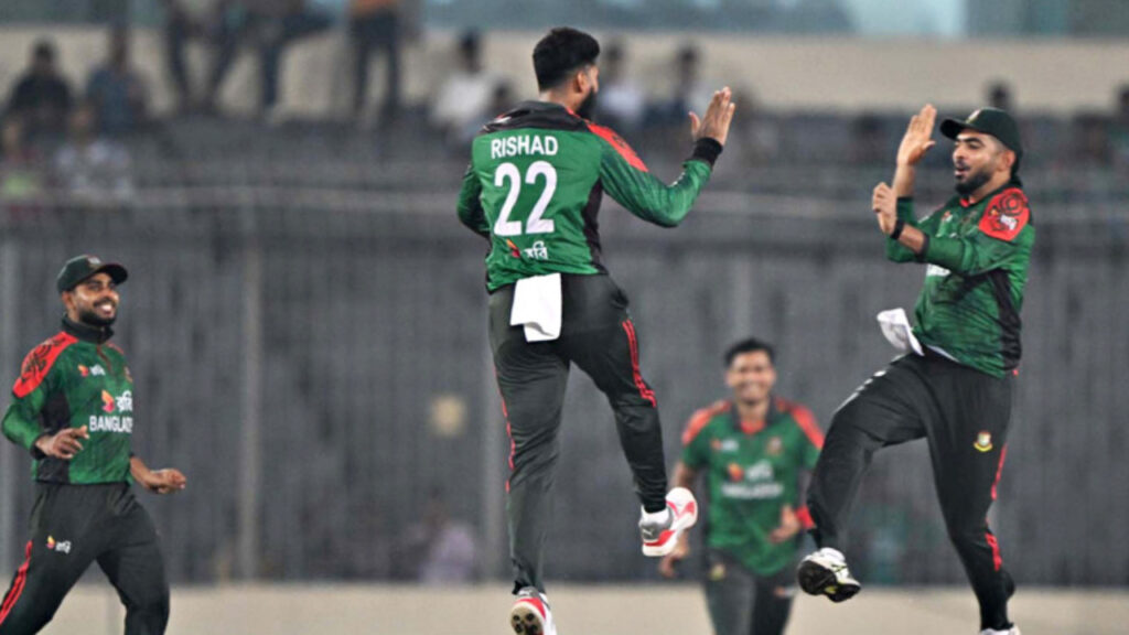 রিশাদের রেকর্ড বোলিংয়ে বড় জয়ের দেখা পেল বাংলাদেশ
