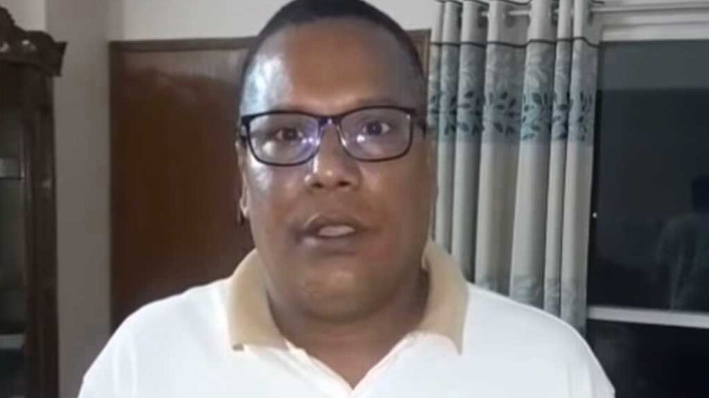 কার্যক্রম নিষিদ্ধ আ.লীগকে অর্থায়ন, ঢাবির ডেপুটি রেজিস্ট্রার কারাগারে