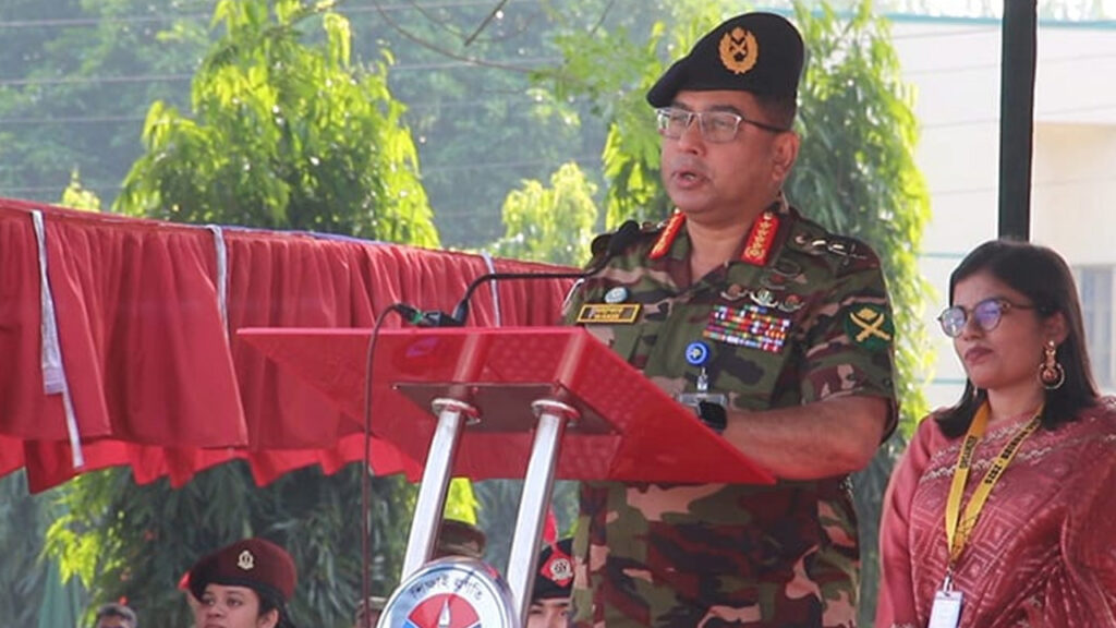 নারীদের বাদ দিয়ে উন্নয়নের চিন্তা করলে ভুল হবে: সেনাপ্রধান