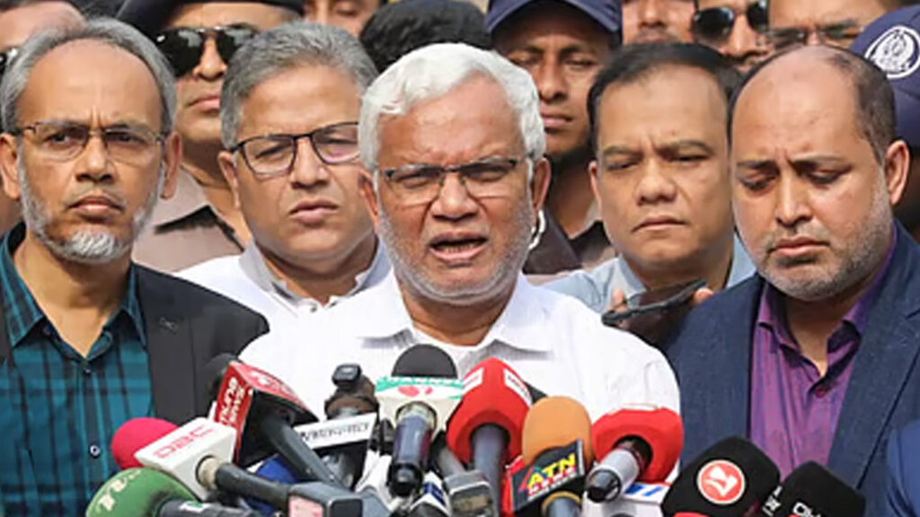 খালেদা জিয়া ডাক্তারদের চিকিৎসা গ্রহণ করতে পারছেন: ডা. জাহিদ