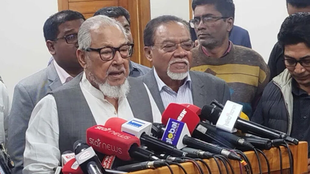 নির্বাচন বিলম্বিত হোক, বিএনপি চায় না: নজরুল ইসলাম