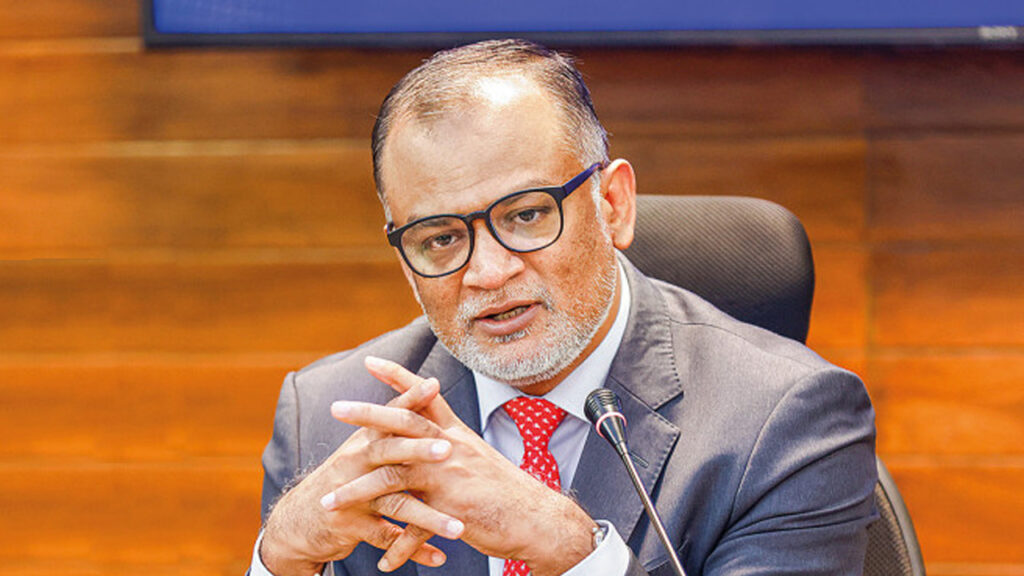 ভোজ্যতেলের দাম ব্যবসায়ীরা বাড়ানোর আইনগত ভিত্তি নেই: বাণিজ্য উপদেষ্টা