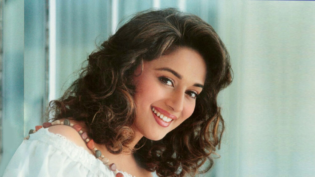 অভিনেত্রীদের পারিশ্রমিক বৈষম্য নিয়ে সরব মাধুরী