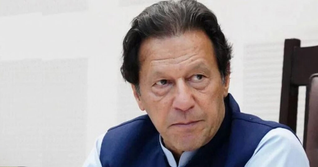 ইমরান খানের নিরাপত্তা নিয়ে পরিবারের শঙ্কা