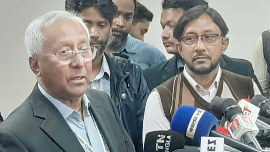 অভ্যন্তরীণ পোস্টাল ব্যালট পাঠানো শুরু, যা জানালেন ইসি সচিব