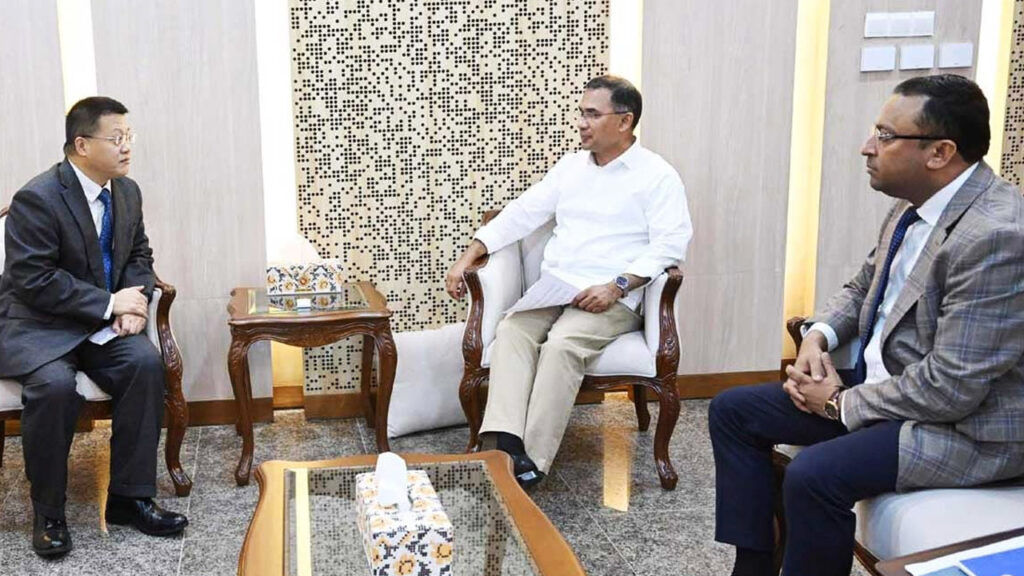 প্রধানমন্ত্রীর সঙ্গে চীনের রাষ্ট্রদূতের সৌজন্য সাক্ষাৎ