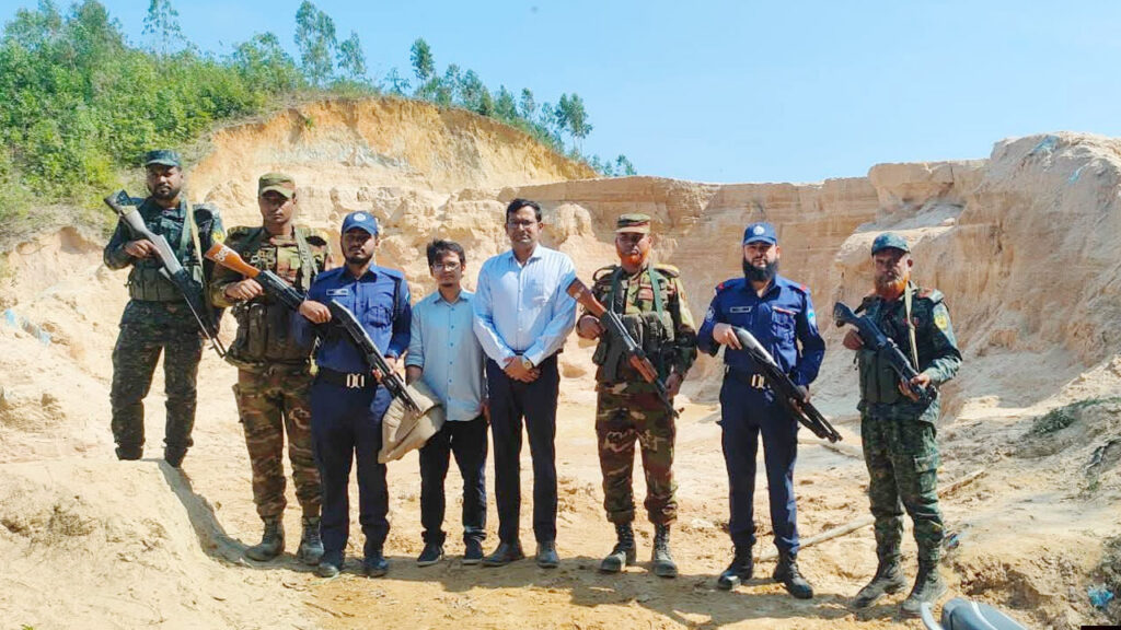 লামায় অবৈধভাবে বালু উত্তোলনের দায়ে চালকের কারাদণ্ড, ট্রাক ও বালু জব্দ