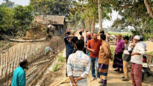 ৩৮ লক্ষ টাকা ব্যয়ে ড্রেনের কাজে অনিয়ম, ঠিকাদারকে নোটিশ