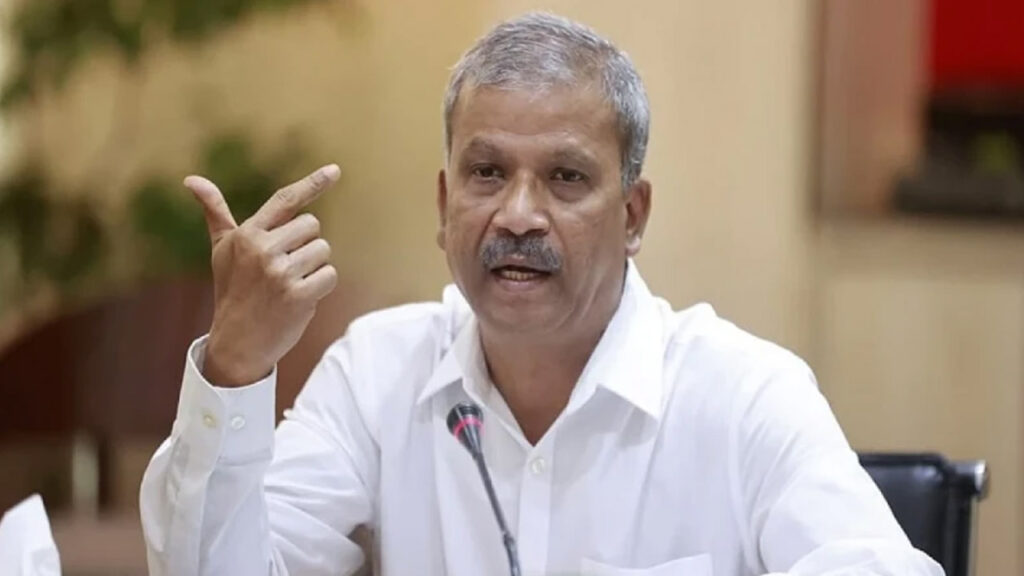 সমসাময়িক ইস্যুতে বিকেলে আসিফ নজরুলের প্রেস ব্রিফিং