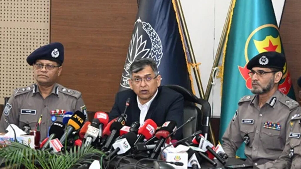 চাঁদাবাজ-অস্ত্রধারীদের তালিকা করে শিগগিরই সারাদেশে অভিযান: স্বরাষ্ট্রমন্ত্রী