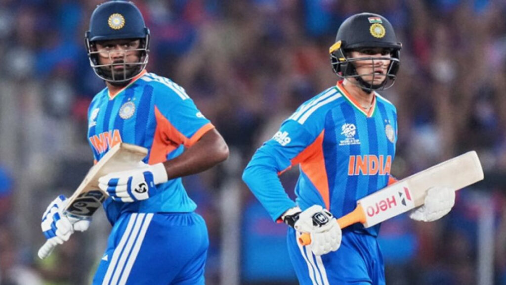 ফাইনালে পাওয়ার প্লেতে ভারতের রেকর্ড সংগ্রহ