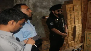 র্যাবের অভিযানে ১.৬৫ লাখ লিটার তেল উদ্ধার